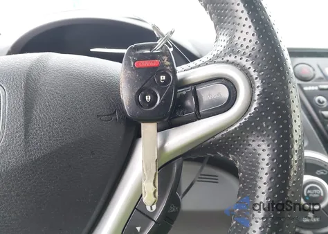 2013 Honda Insight Ex from USA, damaged, VIN JHMZE2H79DS000593